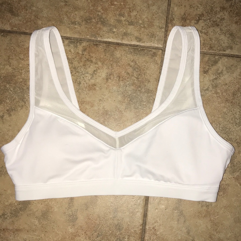Fabletics sports bra